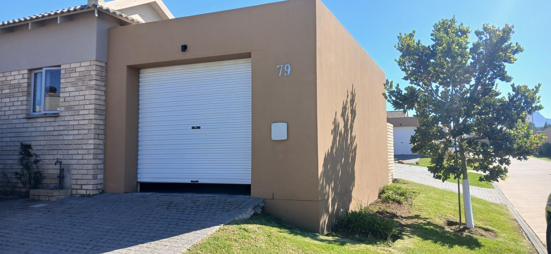 2 Bedroom House for Sale - Western Cape