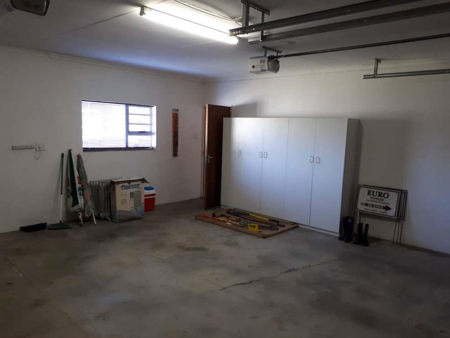 766526_Double_Garage2.jpg